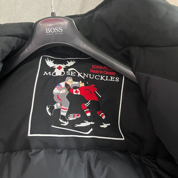 Moose Knuckles MENs ORIGINAL SHEARLING TRIM STIRLING PARKA size large - Picture 2 of 7